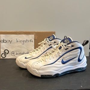 2009 Nike Air Total Air Max Uptempo. Worn size 10.5 366724-141
